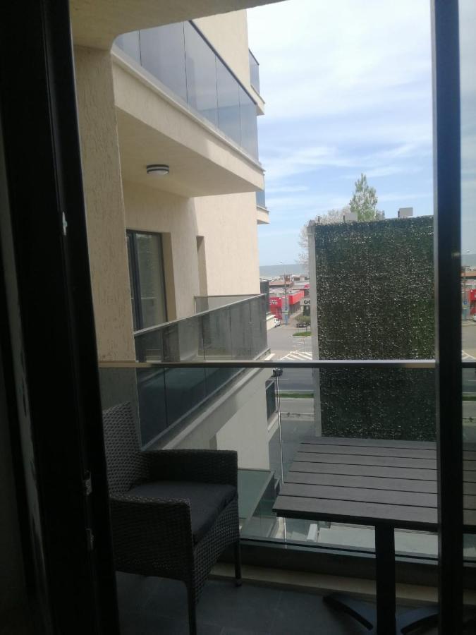 Studio Sebastian Apartment Мамая Екстериор снимка