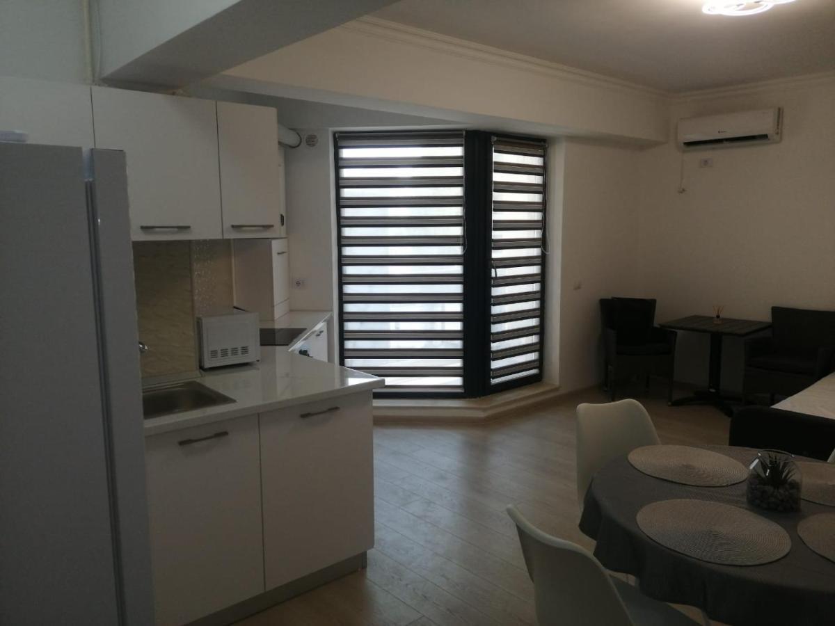 Studio Sebastian Apartment Мамая Екстериор снимка
