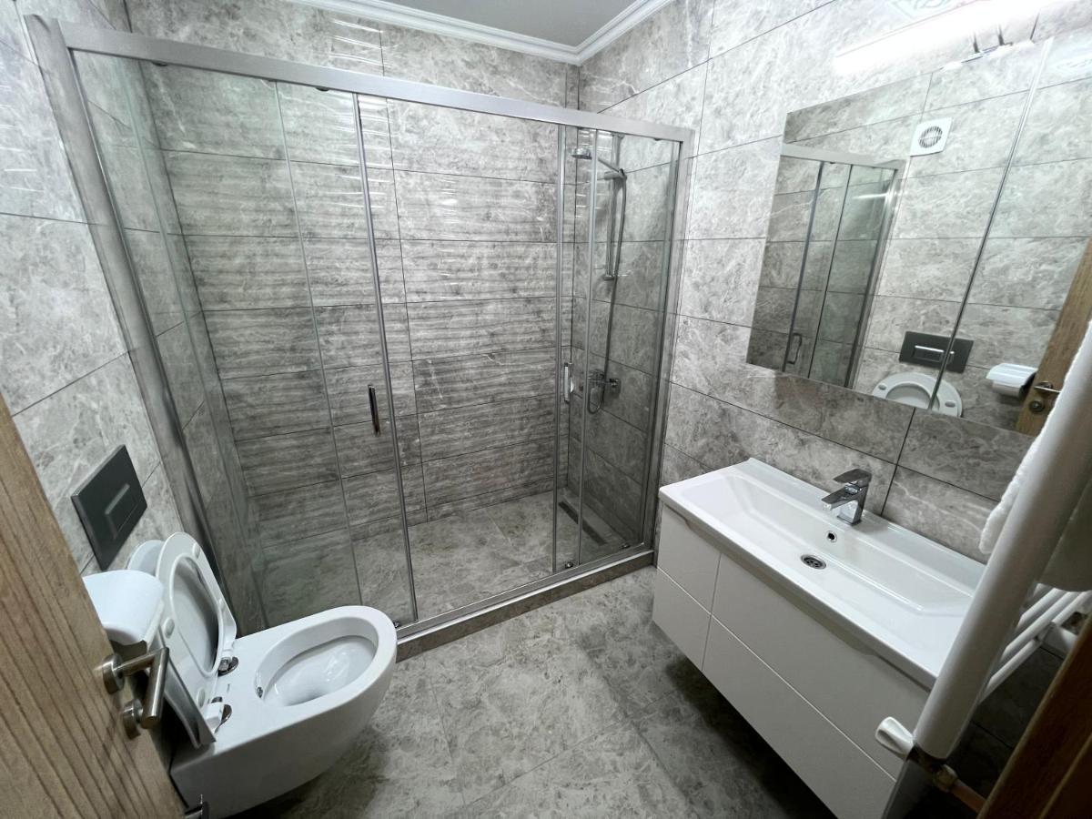 Studio Sebastian Apartment Мамая Екстериор снимка